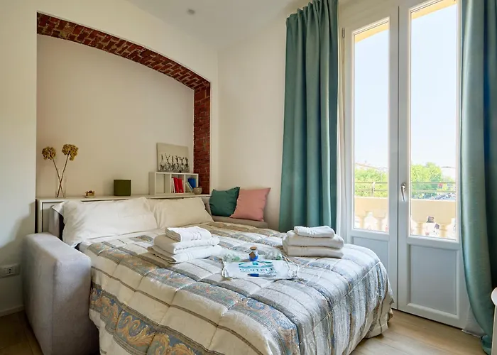 Beautiful Apartment In Tricolore